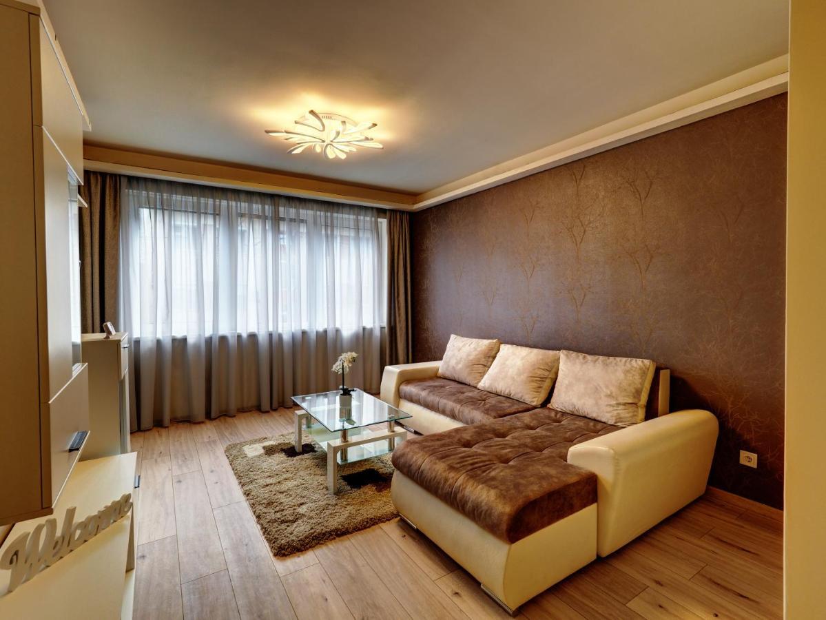 Апартаменти Hajnal Apartman Сегед Екстер'єр фото