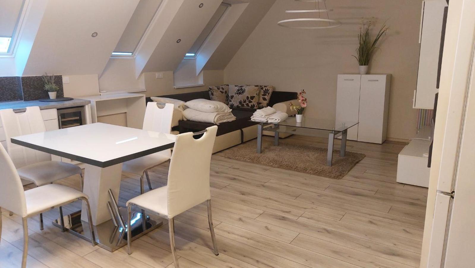 Апартаменти Hajnal Apartman Сегед Екстер'єр фото