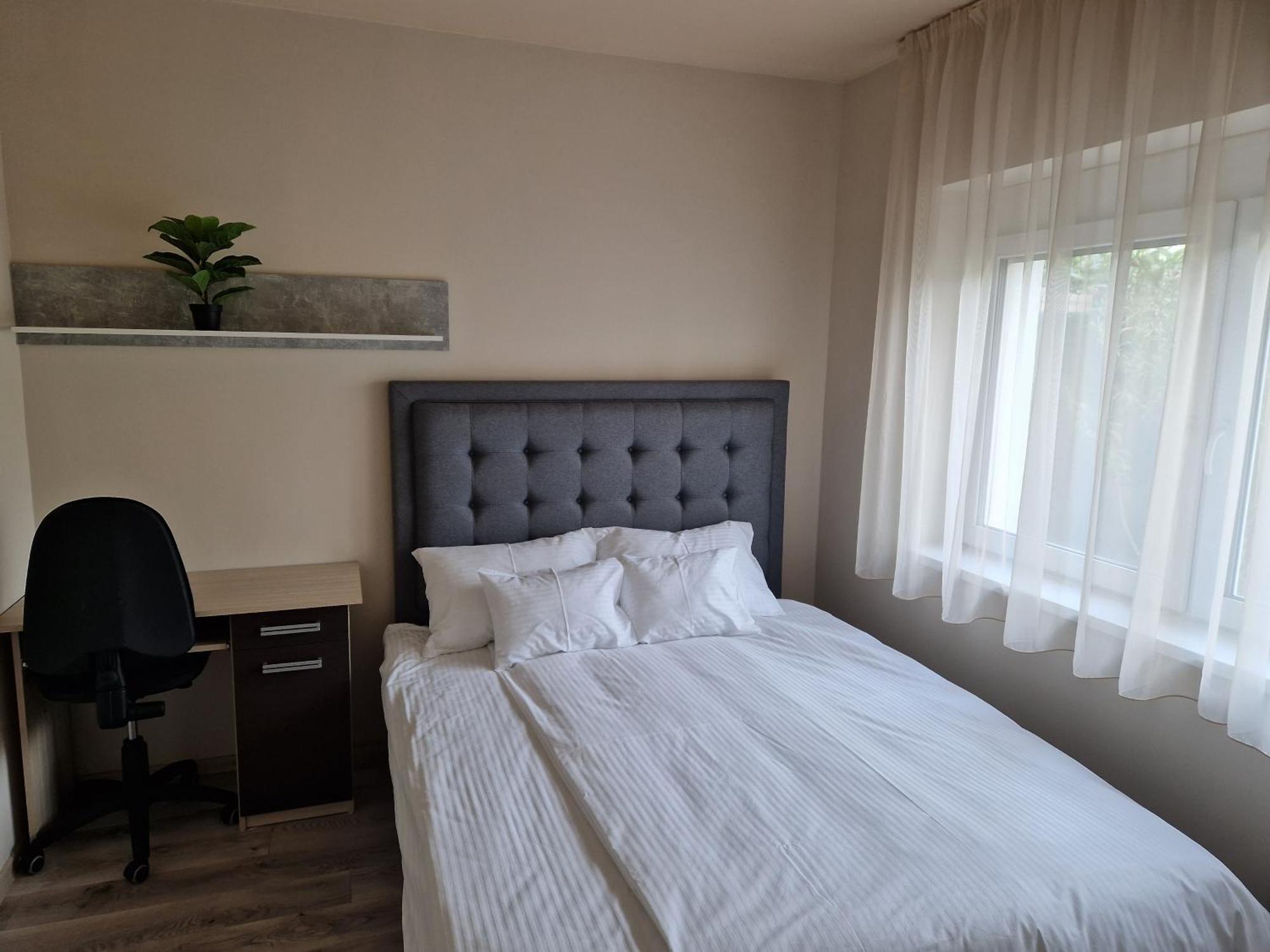 Апартаменти Hajnal Apartman Сегед Номер фото